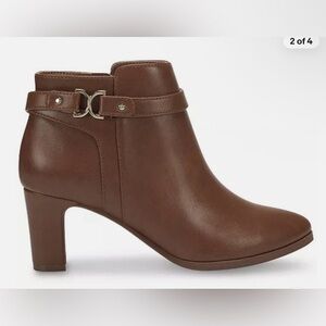 CHARTER CLUB Womens Brown Comfort Almond Toe Block Heel Zip-Up Booties Size 8